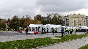 Ukloniti šatorsko naselje